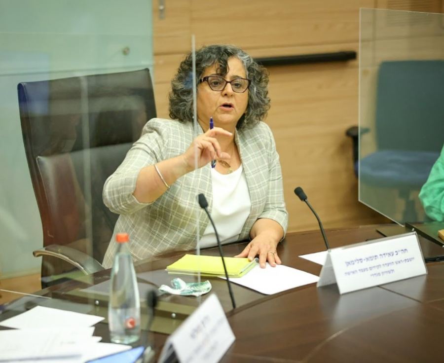 نقاش حاد حول ظروف عمل وأجور المساعدات في رياض الأطفال والحضانات في الكنيست